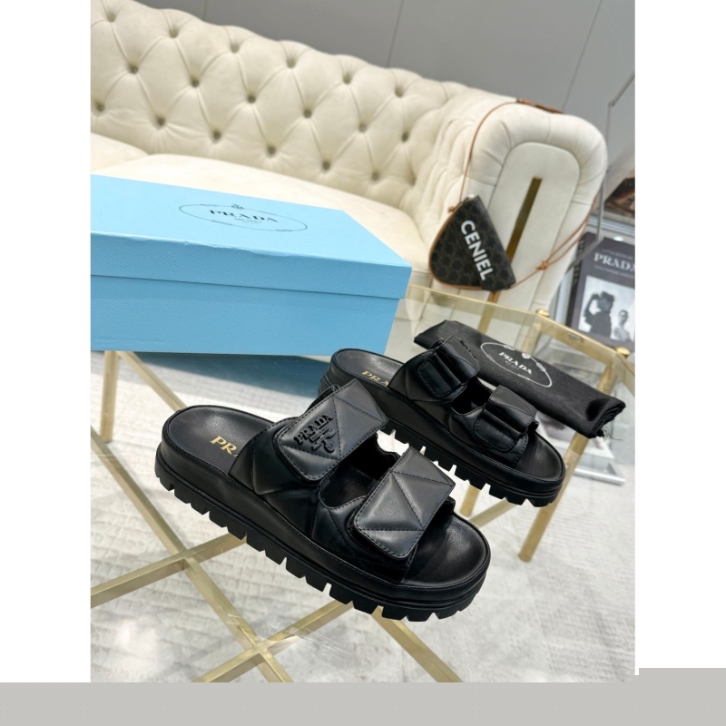 Pra*a slippers